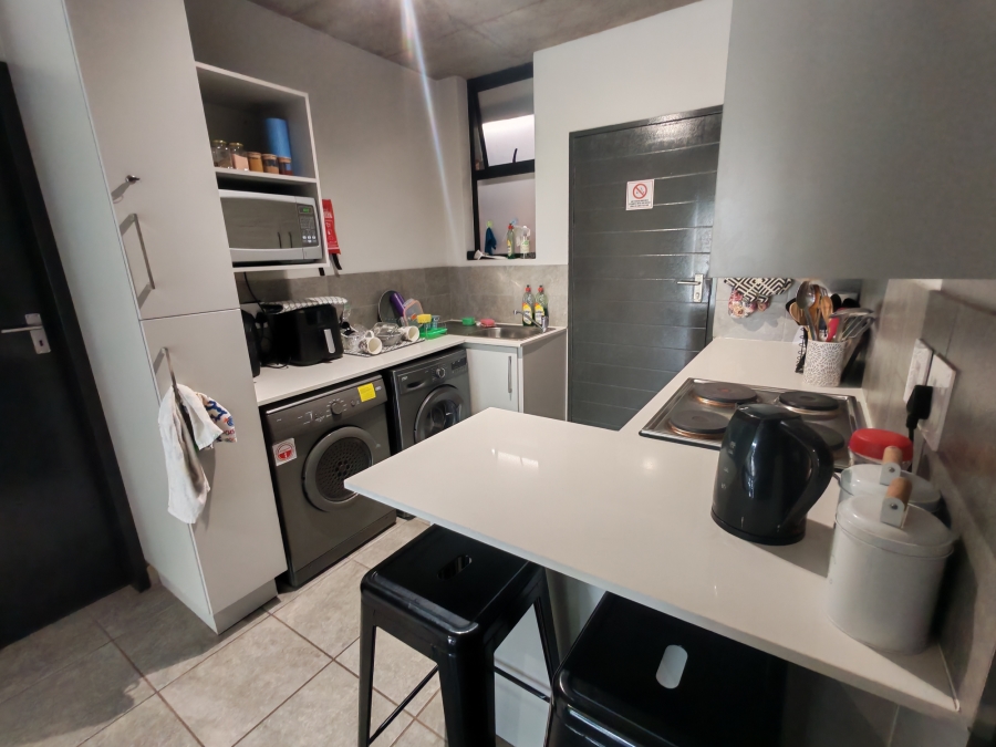 To Let 4 Bedroom Property for Rent in Hatfield Gauteng