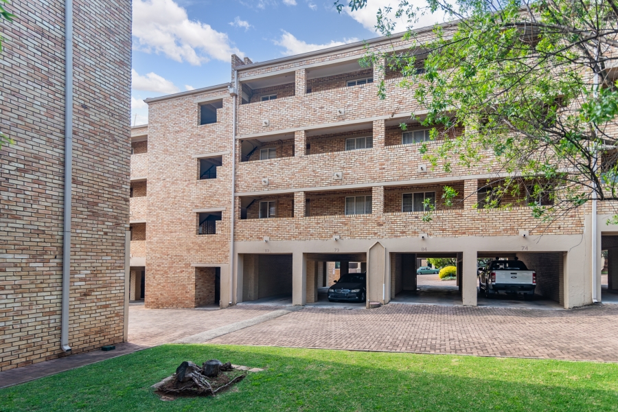 2 Bedroom Property for Sale in Wilro Park Gauteng