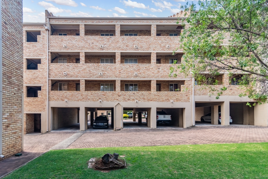 2 Bedroom Property for Sale in Wilro Park Gauteng