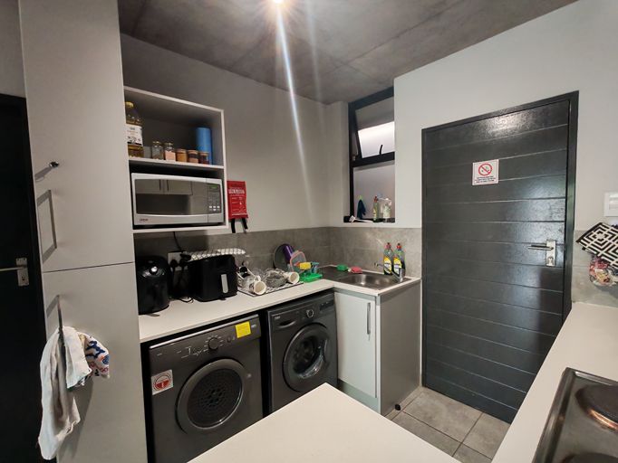 To Let 4 Bedroom Property for Rent in Hatfield Gauteng