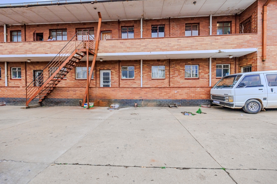 2 Bedroom Property for Sale in Randfontein Central Gauteng