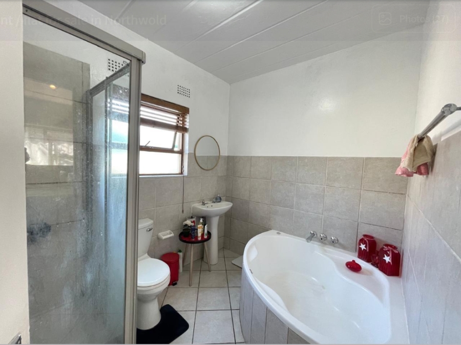 3 Bedroom Property for Sale in Northwold Gauteng