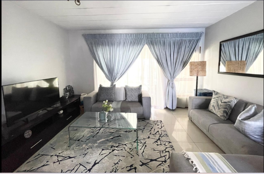 3 Bedroom Property for Sale in Northwold Gauteng