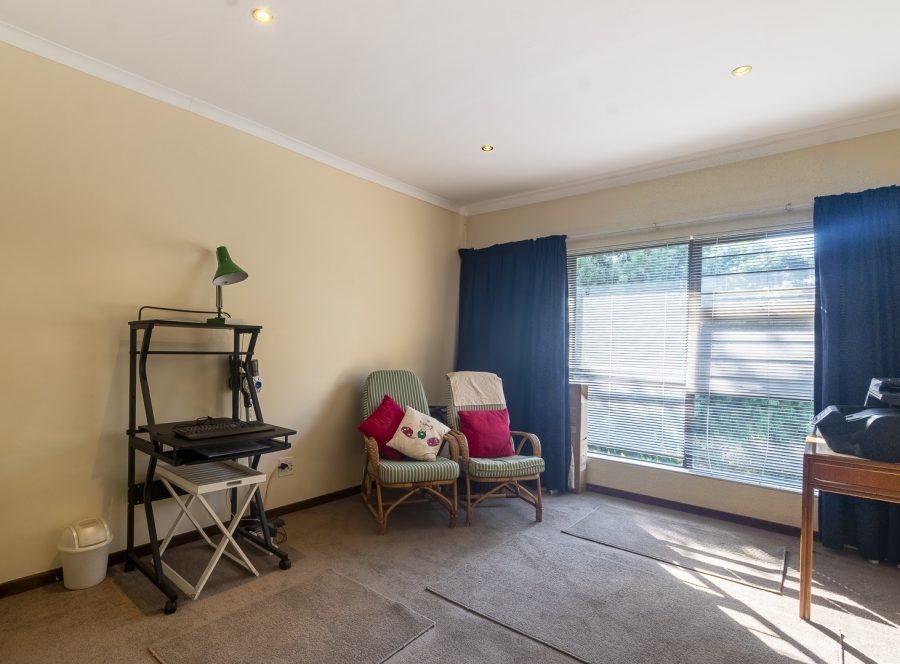 4 Bedroom Property for Sale in Waterkloof Ridge Gauteng