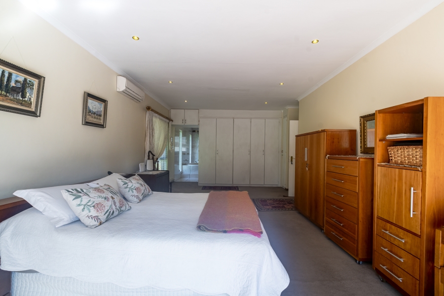 4 Bedroom Property for Sale in Waterkloof Ridge Gauteng