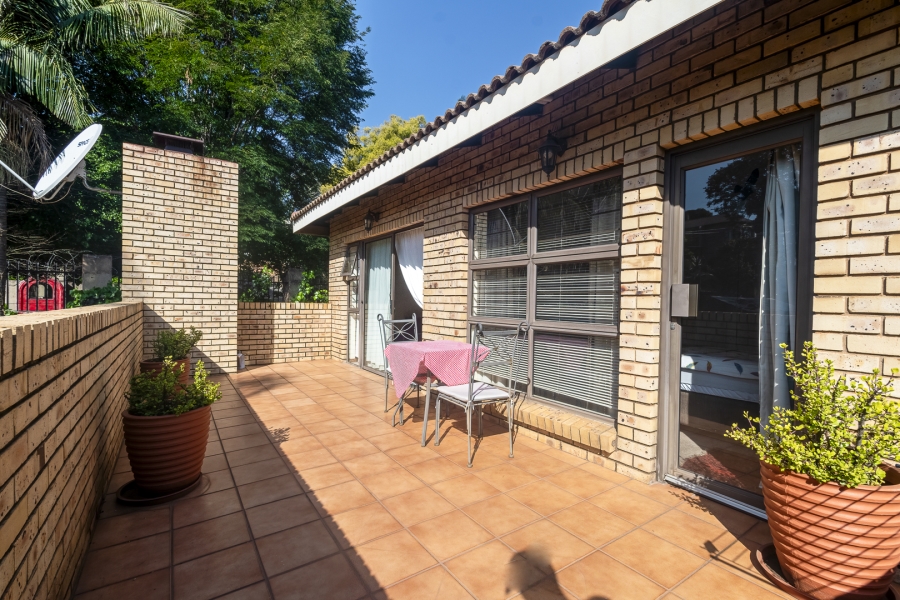 4 Bedroom Property for Sale in Waterkloof Ridge Gauteng