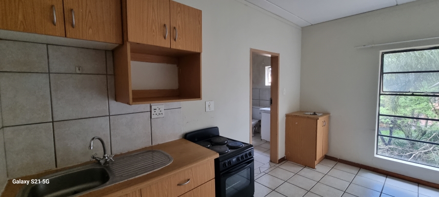 1 Bedroom Property for Sale in Hillcrest Gauteng