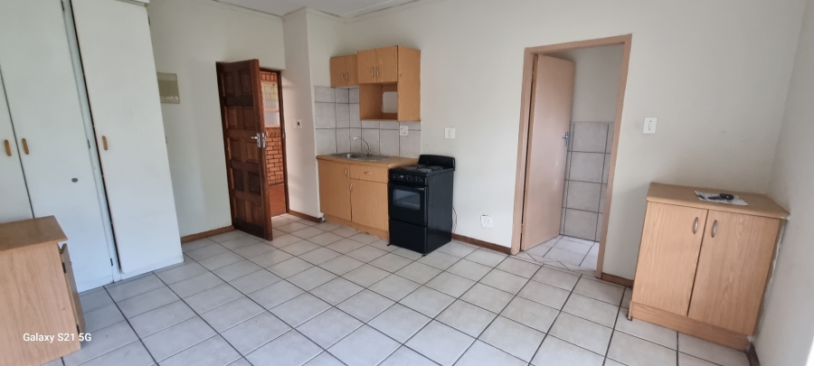 1 Bedroom Property for Sale in Hillcrest Gauteng