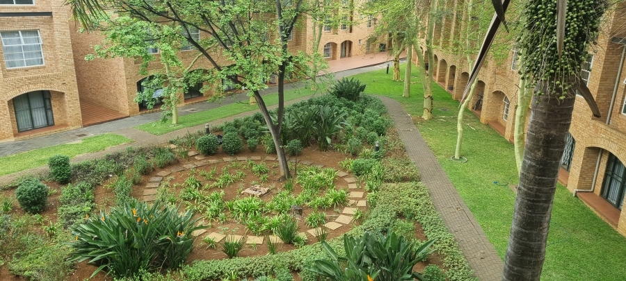 1 Bedroom Property for Sale in Hillcrest Gauteng