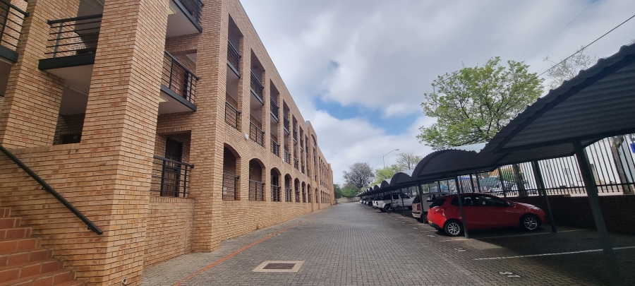 1 Bedroom Property for Sale in Hillcrest Gauteng