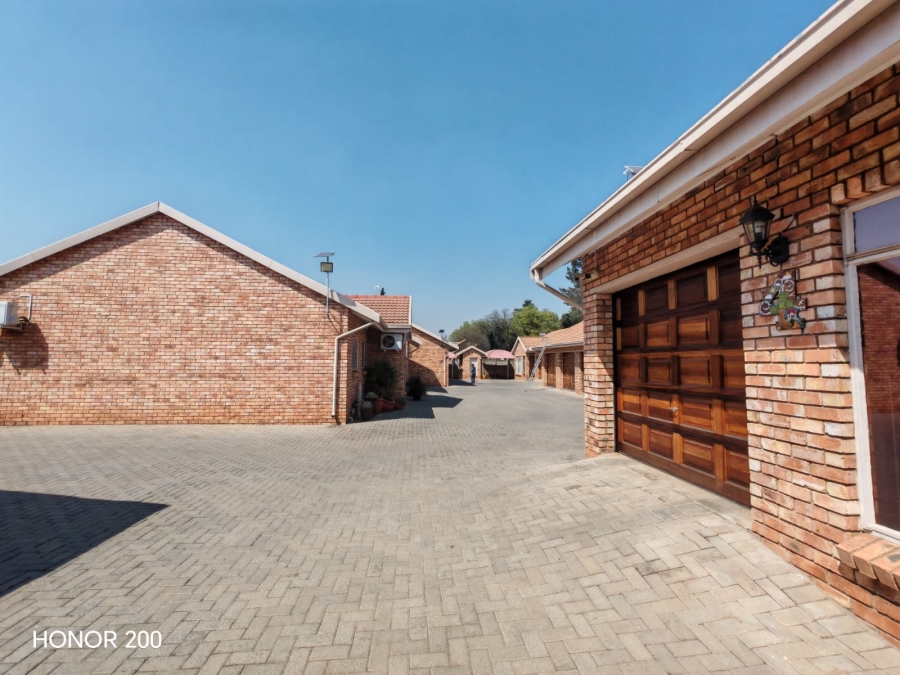 2 Bedroom Property for Sale in Duncanville Gauteng