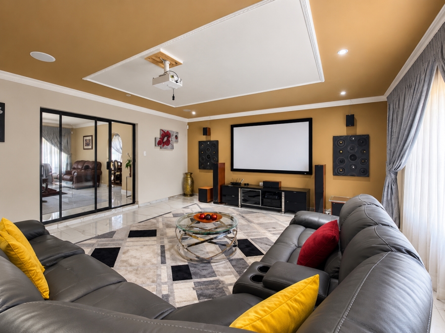 3 Bedroom Property for Sale in Sonland Park Gauteng