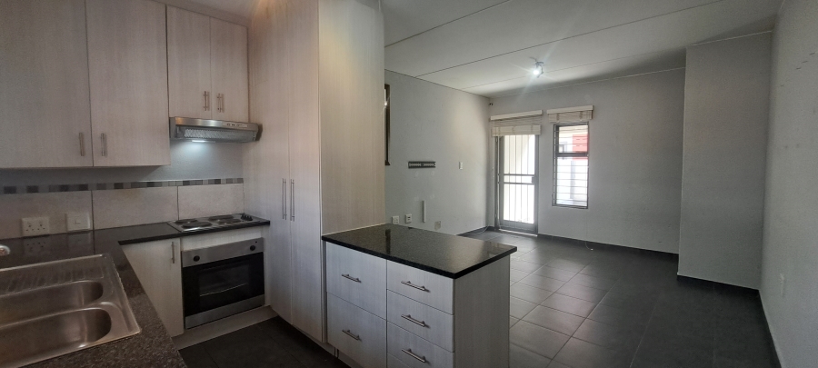 2 Bedroom Property for Sale in Honeydew Grove Gauteng