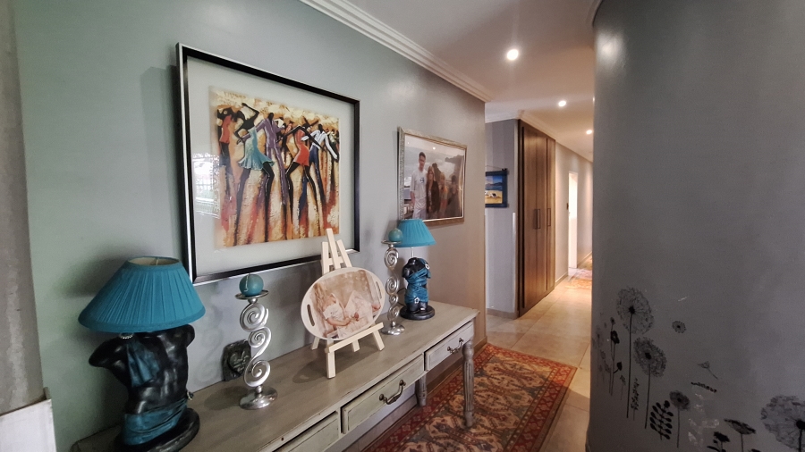 5 Bedroom Property for Sale in Vanderbijlpark Sw 2 Gauteng