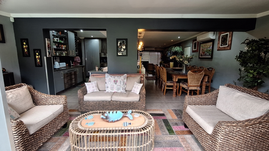 5 Bedroom Property for Sale in Vanderbijlpark Sw 2 Gauteng