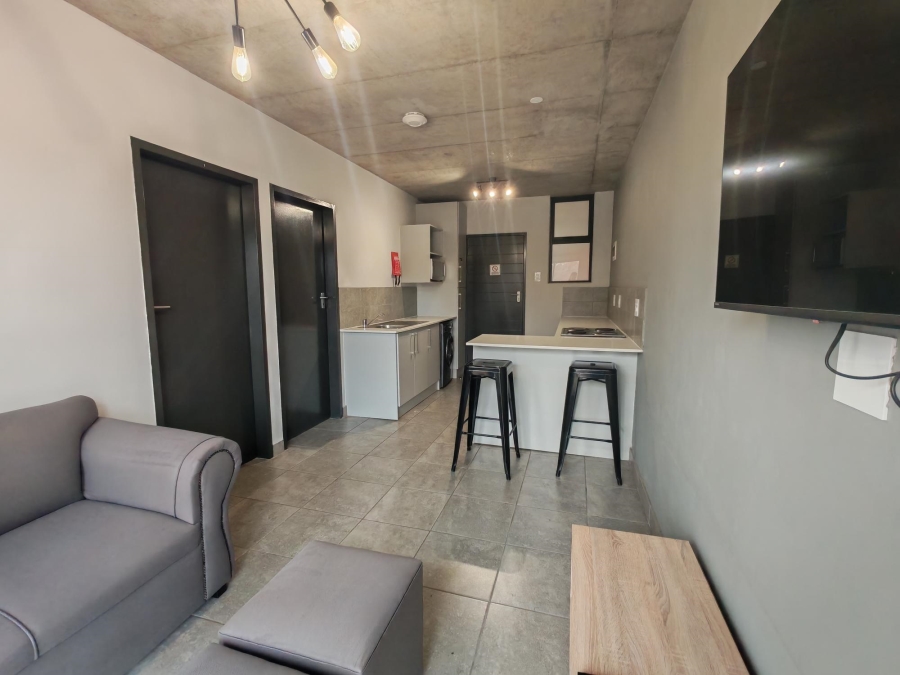 To Let 4 Bedroom Property for Rent in Hatfield Gauteng