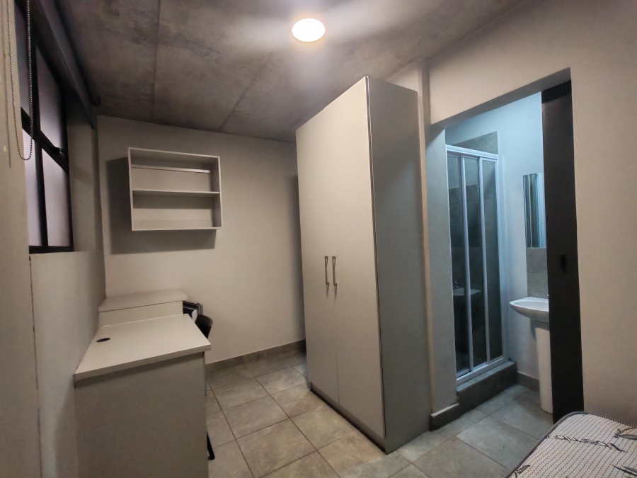 To Let 4 Bedroom Property for Rent in Hatfield Gauteng