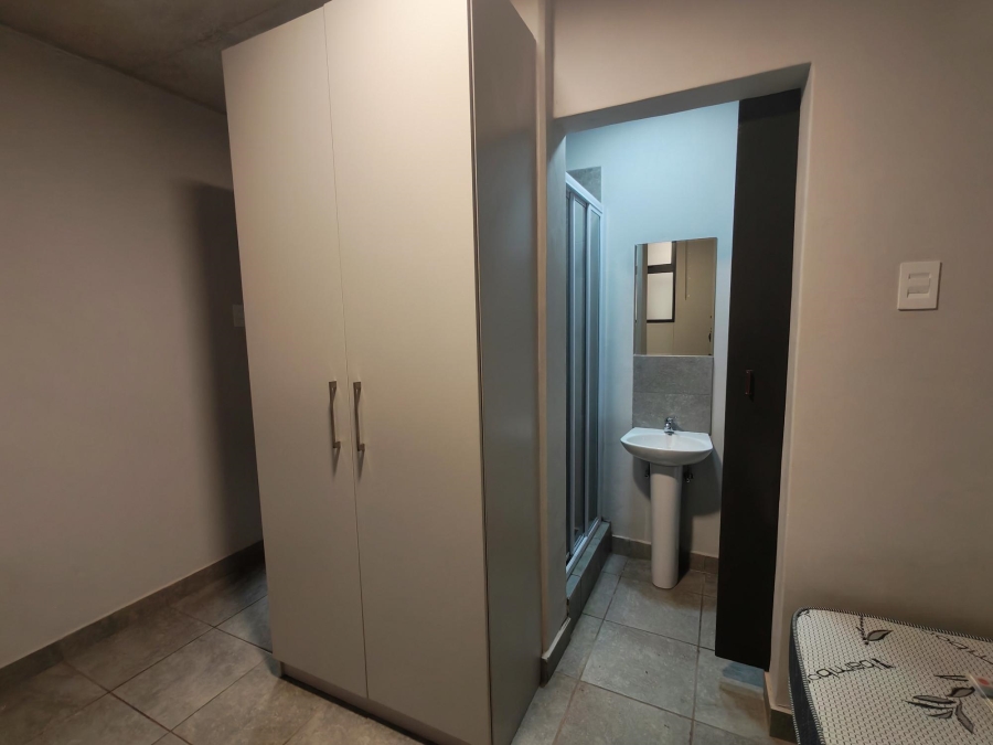To Let 4 Bedroom Property for Rent in Hatfield Gauteng