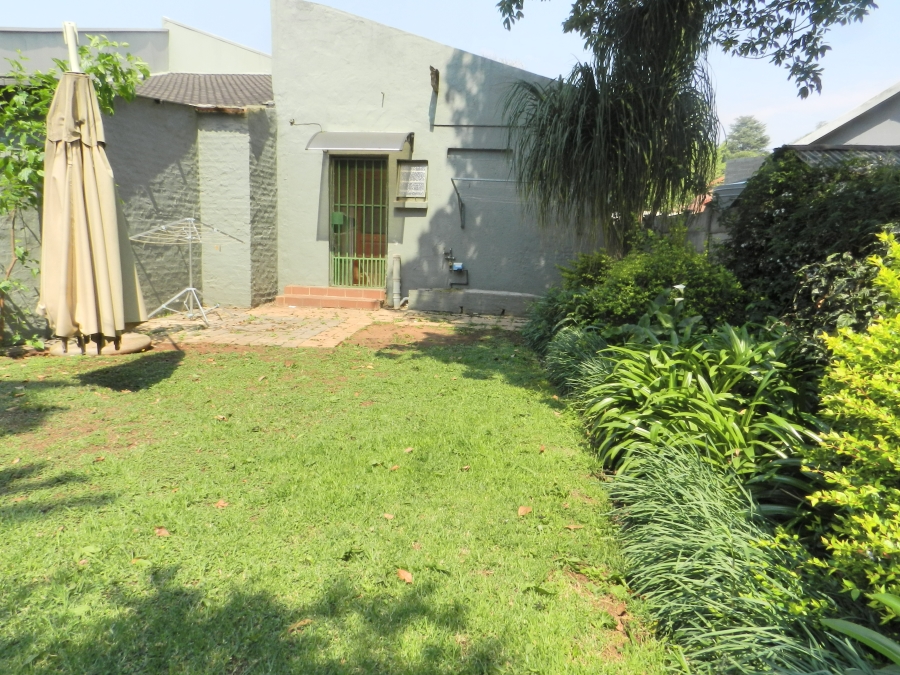 To Let 2 Bedroom Property for Rent in Strubensvallei Gauteng