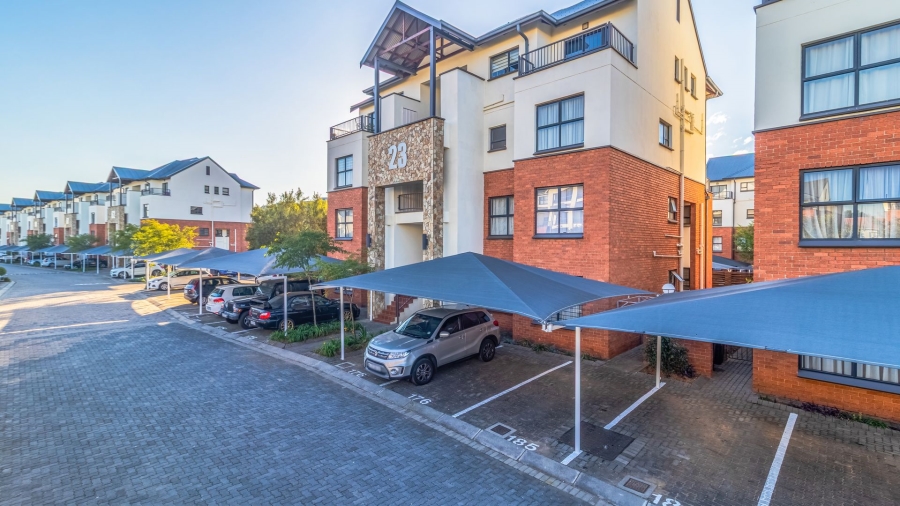 2 Bedroom Property for Sale in Greenstone Hill Gauteng