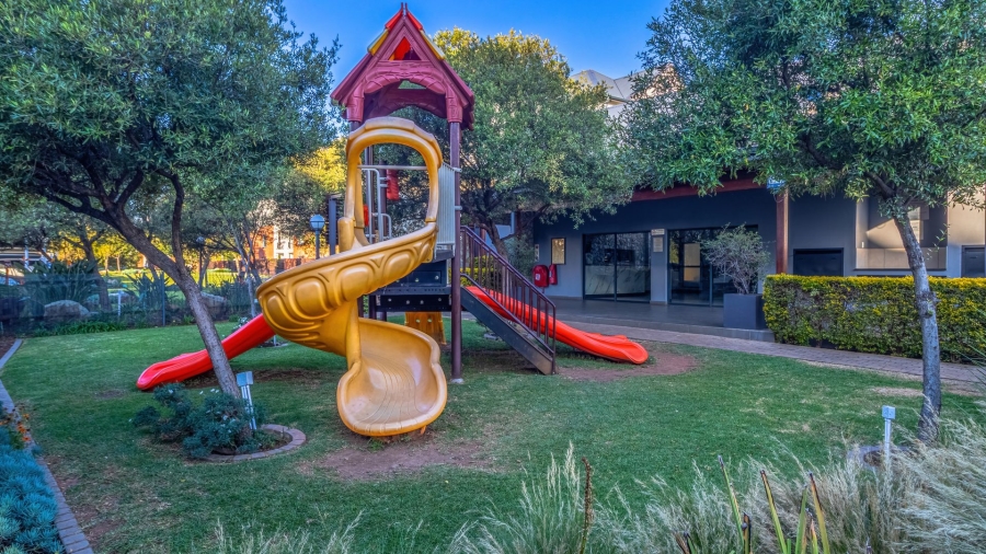 2 Bedroom Property for Sale in Greenstone Hill Gauteng