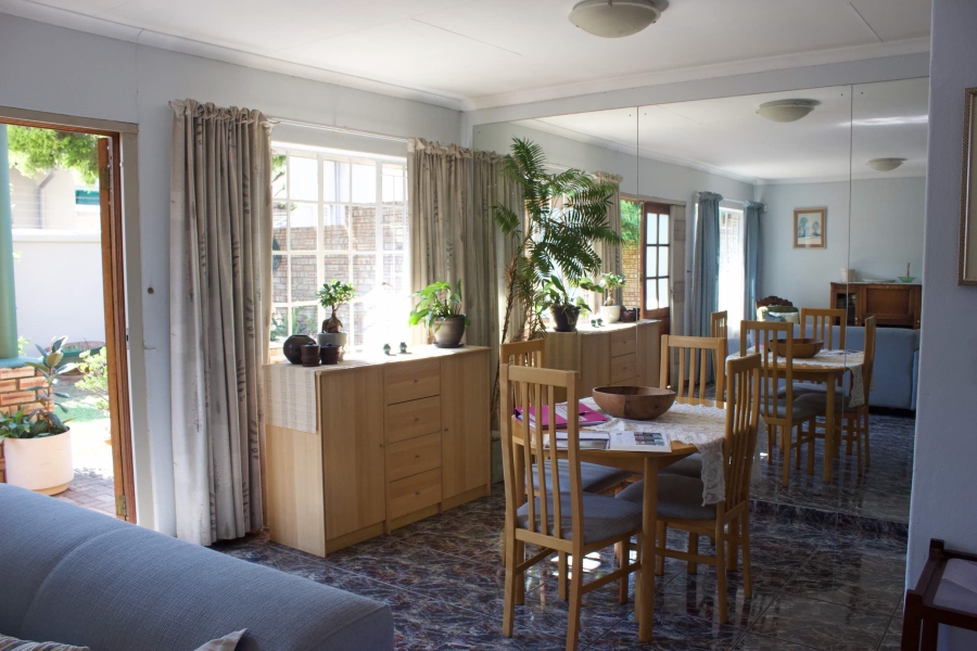 3 Bedroom Property for Sale in Glen Erasmia Gauteng