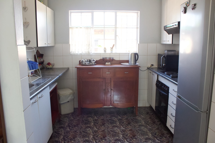 3 Bedroom Property for Sale in Glen Erasmia Gauteng