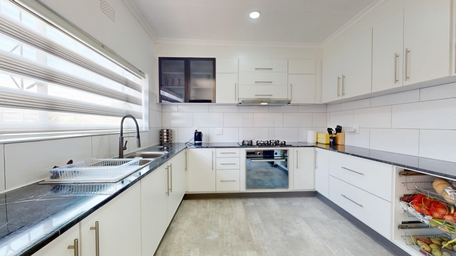 4 Bedroom Property for Sale in Witfield Gauteng