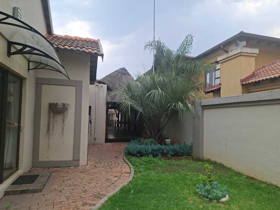 4 Bedroom Property for Sale in Vanderbijlpark SE 8 Gauteng