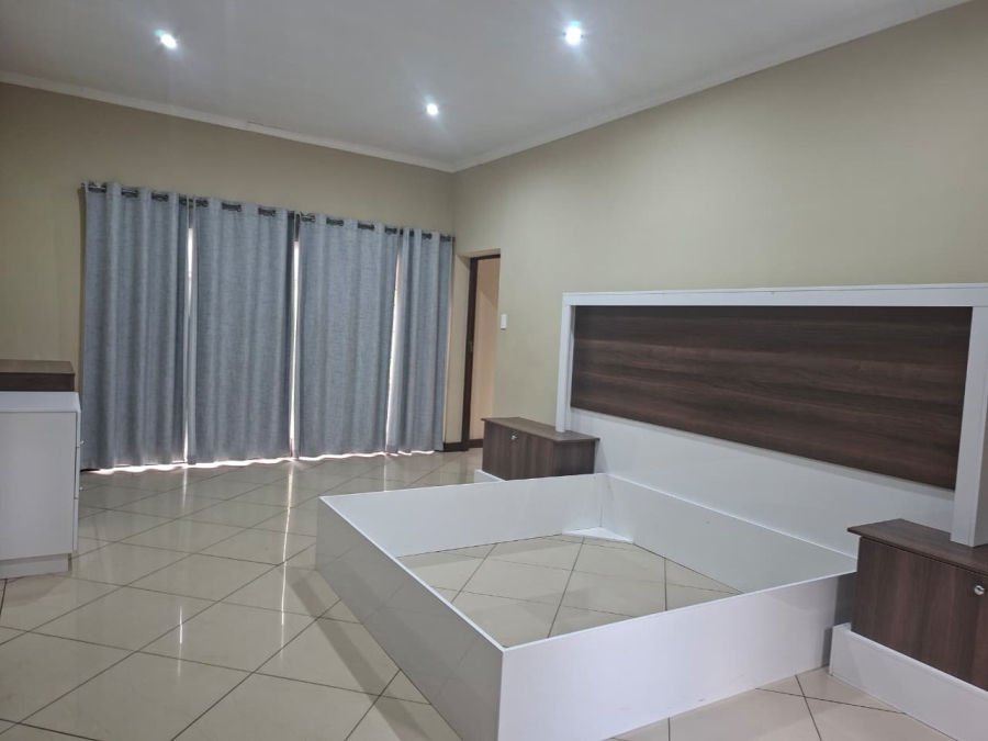 4 Bedroom Property for Sale in Vanderbijlpark SE 8 Gauteng