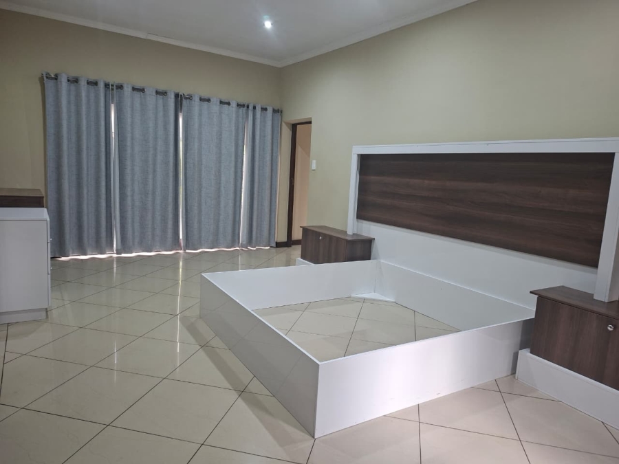 4 Bedroom Property for Sale in Vanderbijlpark SE 8 Gauteng