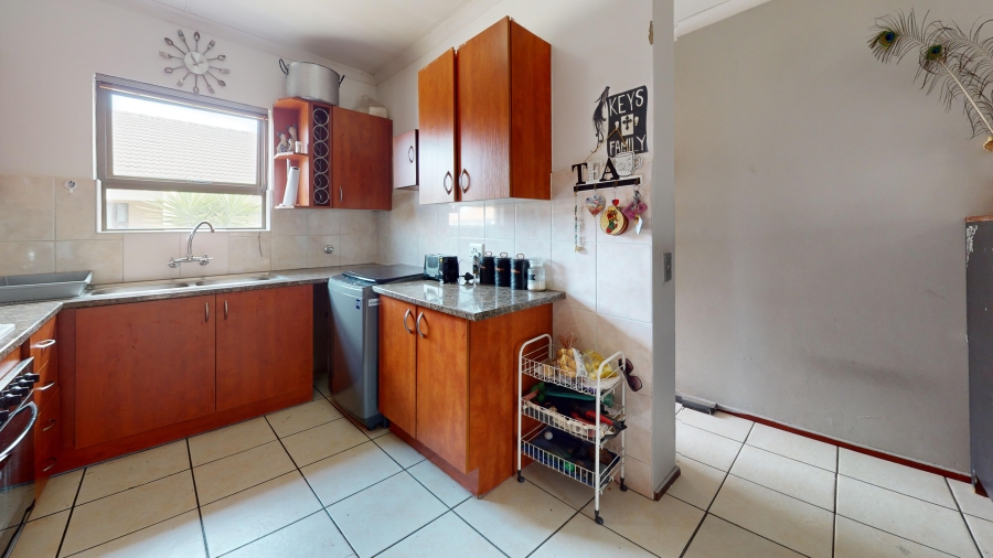 2 Bedroom Property for Sale in Parkrand Gauteng