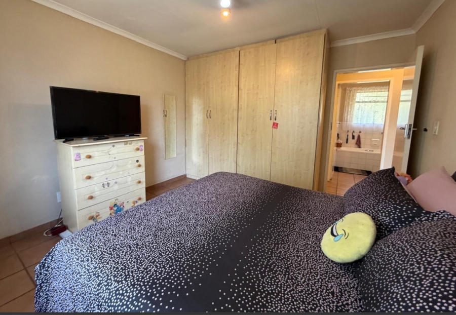 2 Bedroom Property for Sale in Ridgeway Gauteng