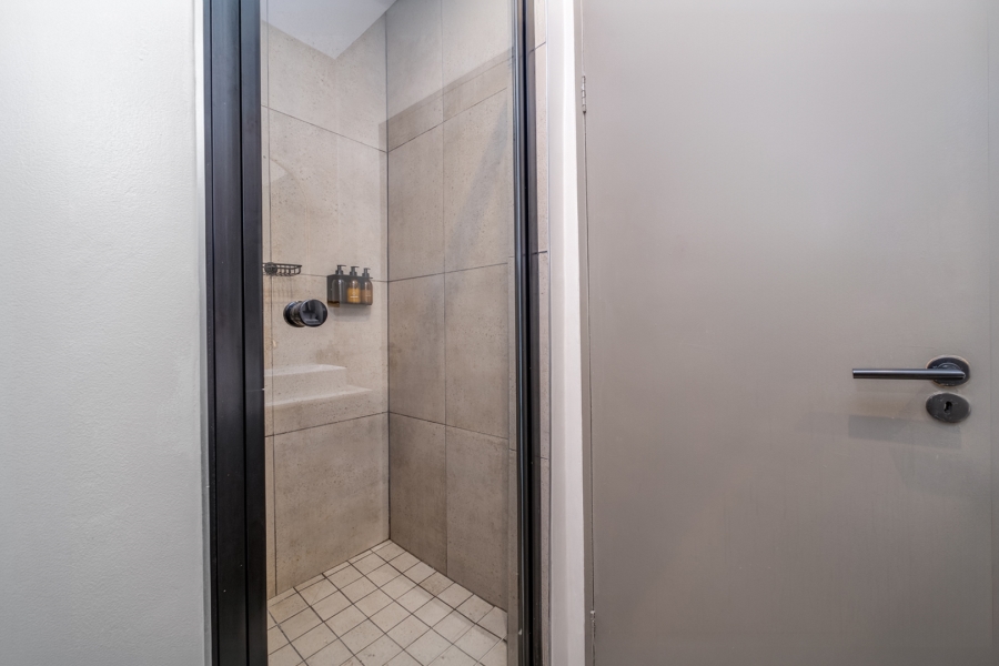 1 Bedroom Property for Sale in Sandown Gauteng