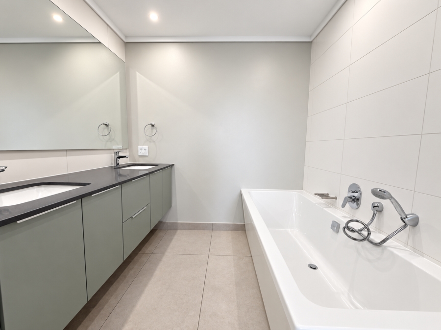 To Let 3 Bedroom Property for Rent in Ascend to Midstream Gauteng