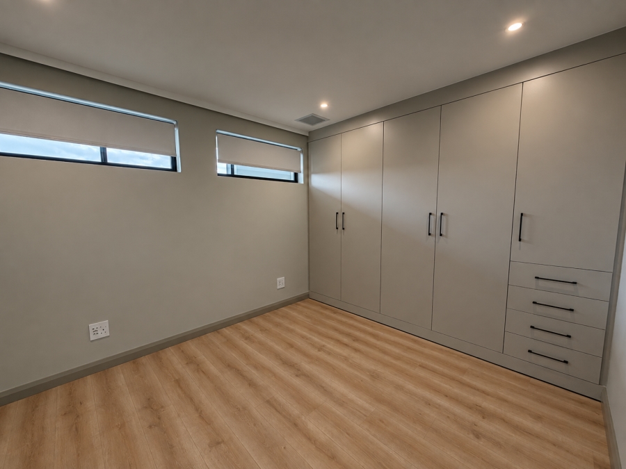To Let 3 Bedroom Property for Rent in Ascend to Midstream Gauteng
