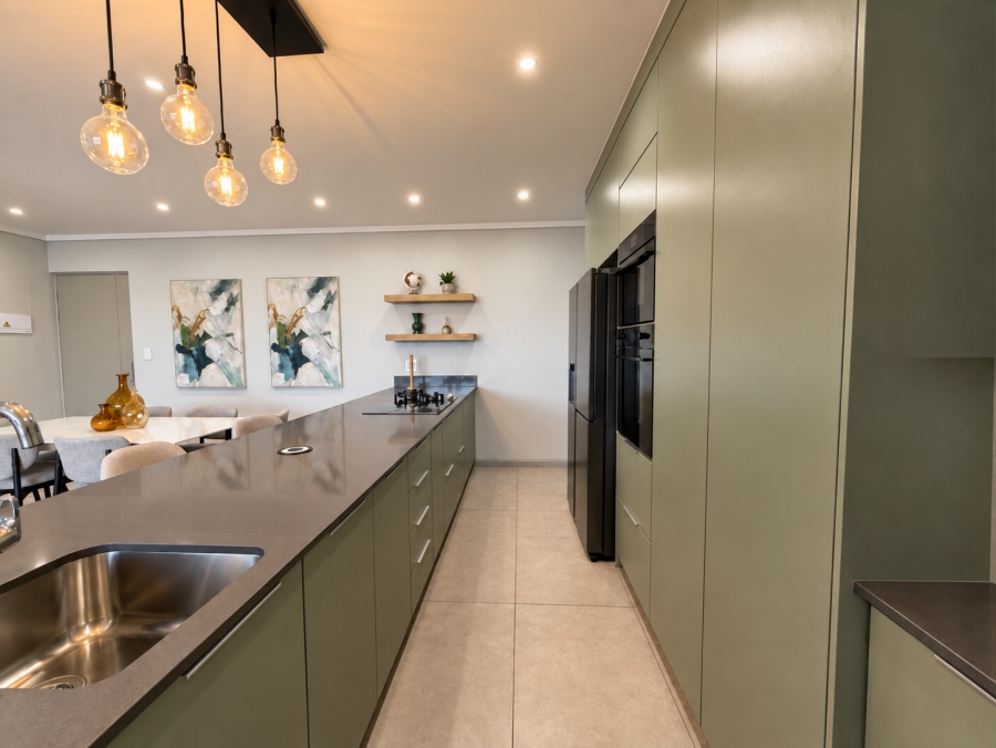 To Let 3 Bedroom Property for Rent in Ascend to Midstream Gauteng