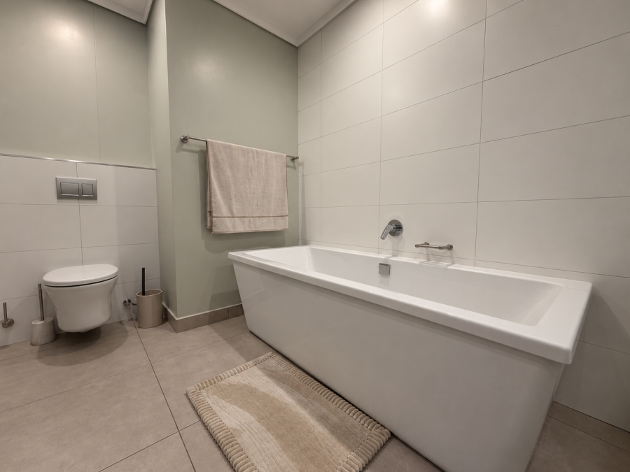 To Let 3 Bedroom Property for Rent in Ascend to Midstream Gauteng