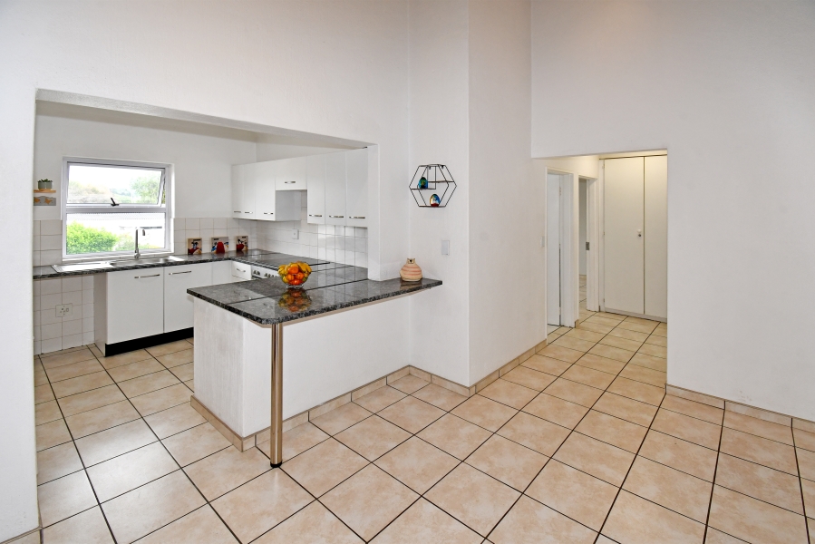2 Bedroom Property for Sale in Kelland Gauteng