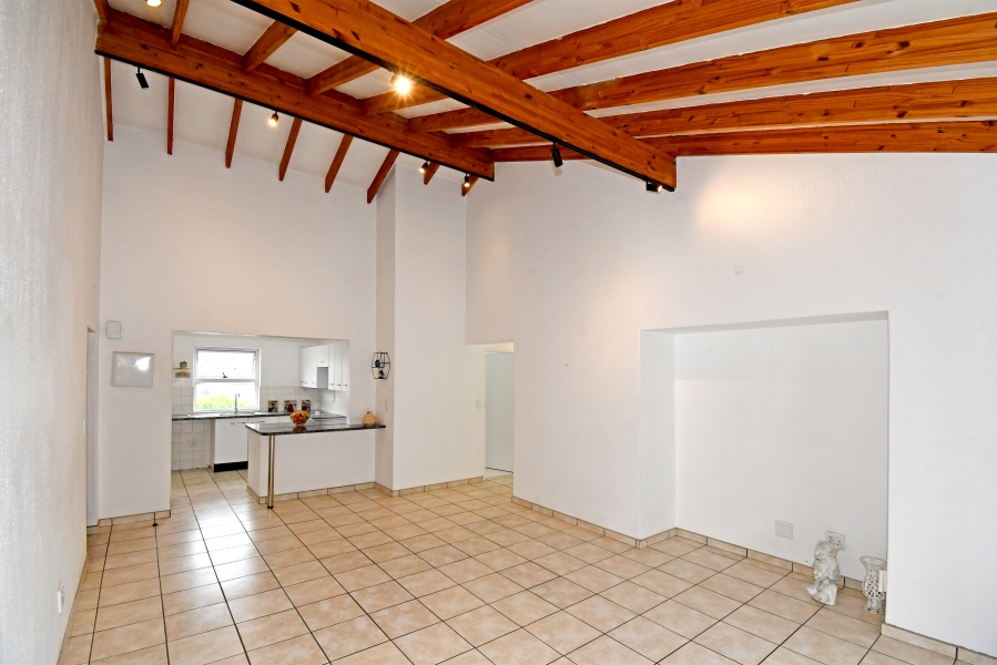 2 Bedroom Property for Sale in Kelland Gauteng