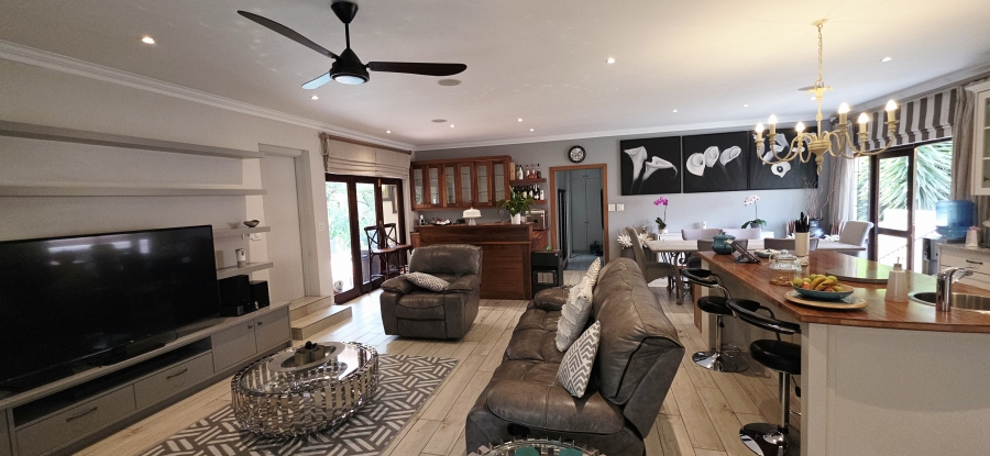 To Let 3 Bedroom Property for Rent in Modderfontein Gauteng