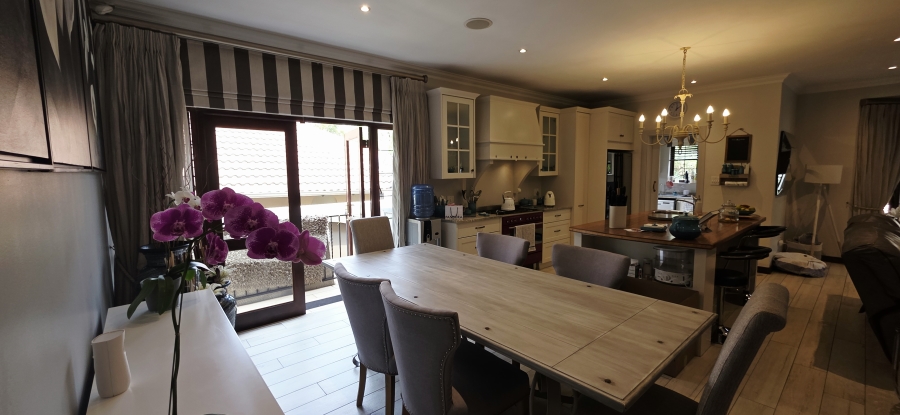 To Let 3 Bedroom Property for Rent in Modderfontein Gauteng