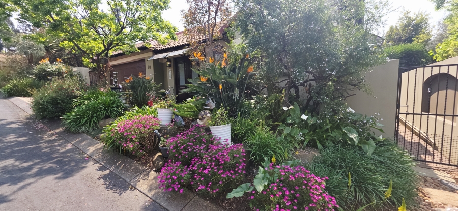 To Let 3 Bedroom Property for Rent in Modderfontein Gauteng