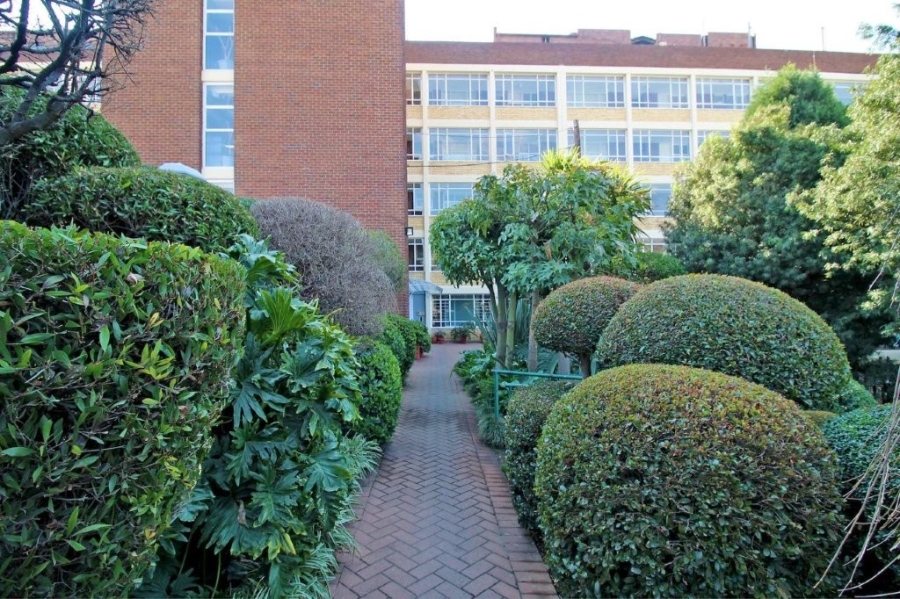 2 Bedroom Property for Sale in Linksfield Gauteng