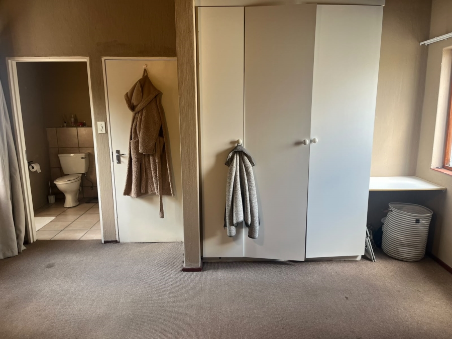 To Let 1 Bedroom Property for Rent in Paulshof Gauteng