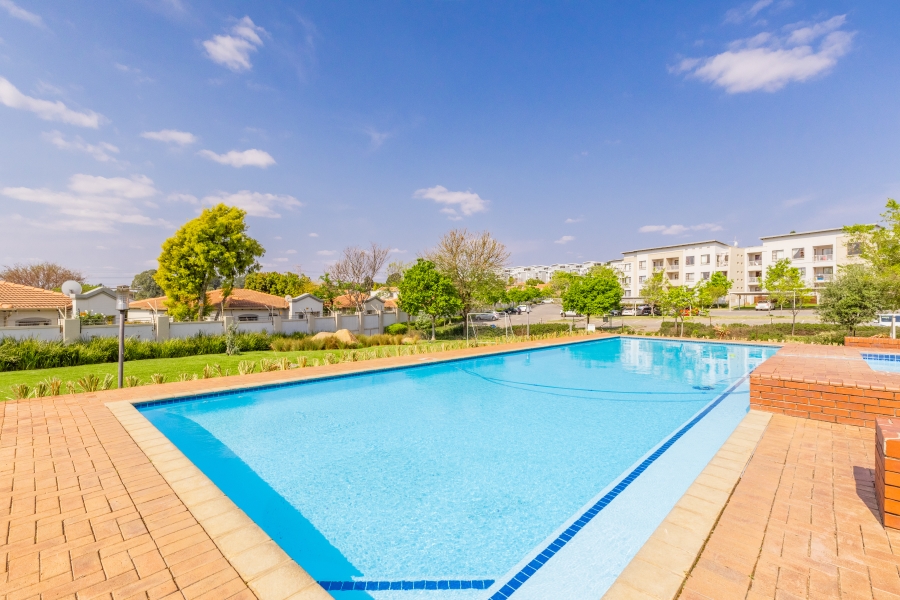 2 Bedroom Property for Sale in Paulshof Gauteng