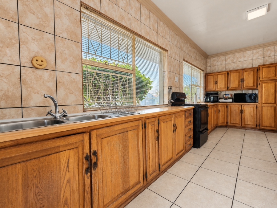 4 Bedroom Property for Sale in Risiville Gauteng