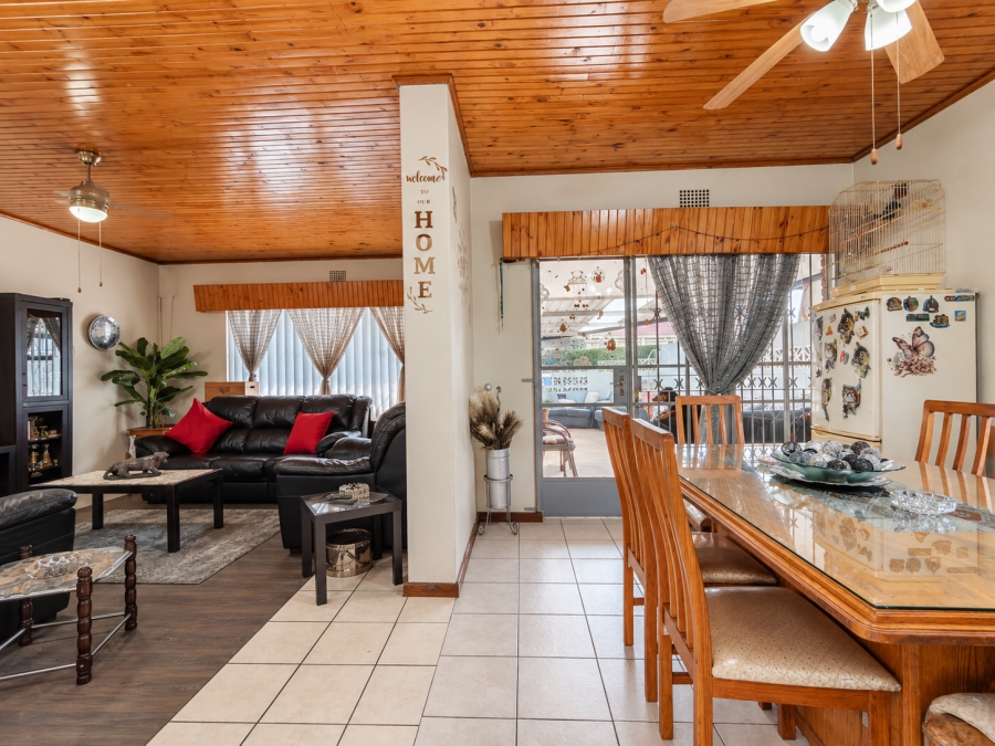 4 Bedroom Property for Sale in Risiville Gauteng