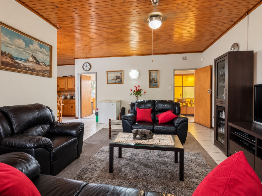 4 Bedroom Property for Sale in Risiville Gauteng