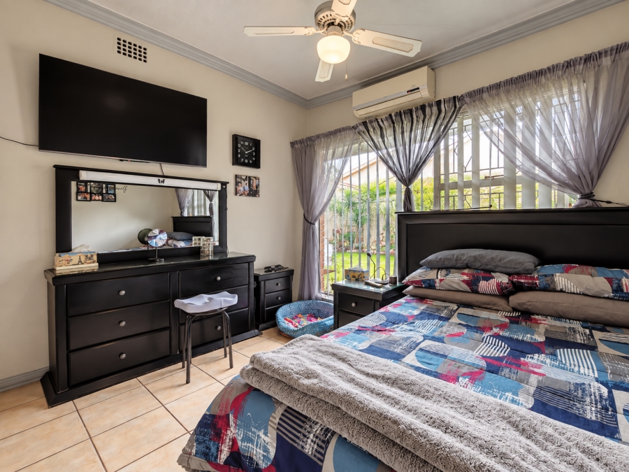 4 Bedroom Property for Sale in Risiville Gauteng